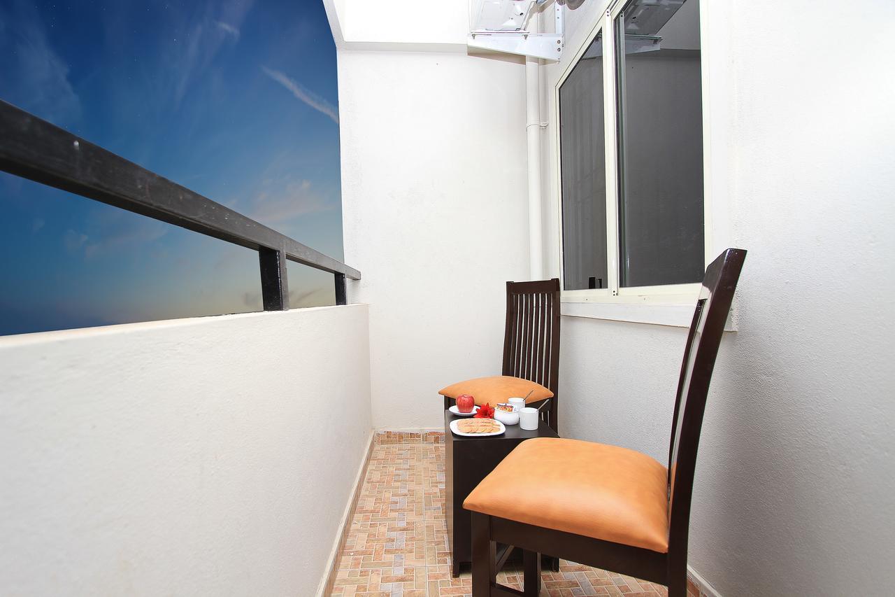 Arra Suites Kempegowda Airport Hotel Bangalore Exterior photo
