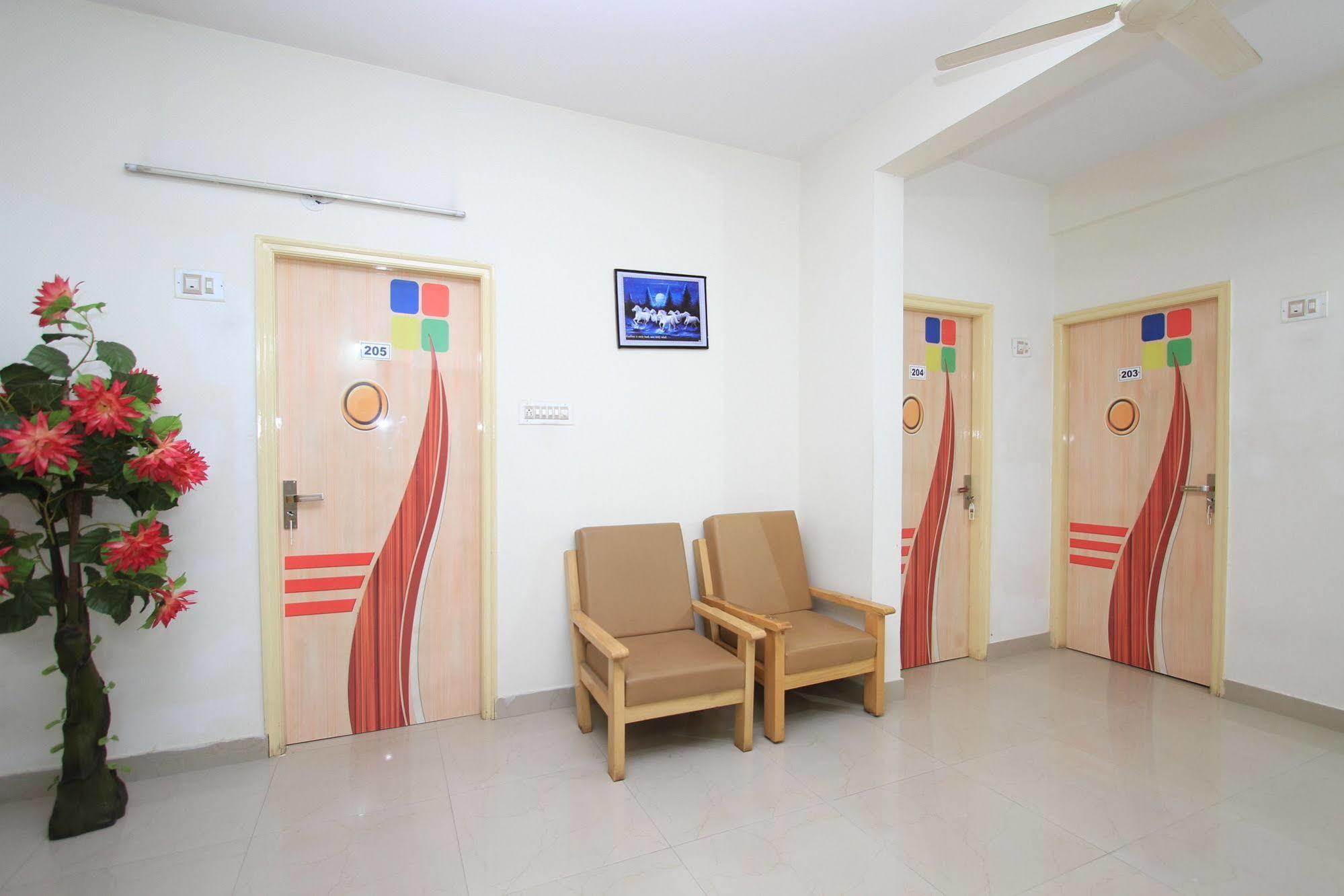 Arra Suites Kempegowda Airport Hotel Bangalore Exterior photo