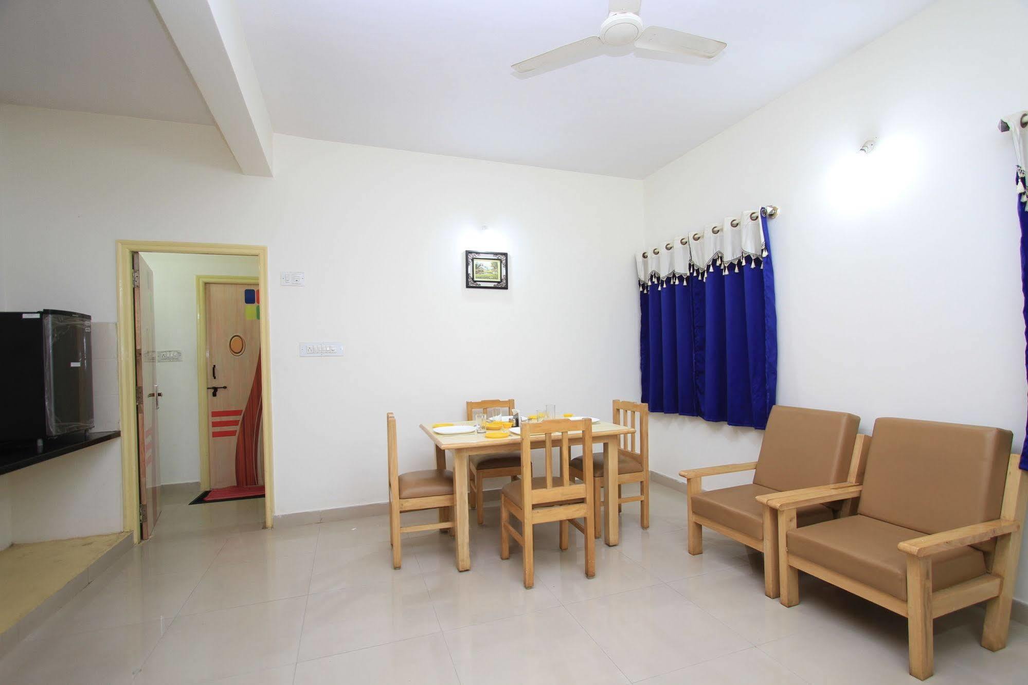 Arra Suites Kempegowda Airport Hotel Bangalore Exterior photo