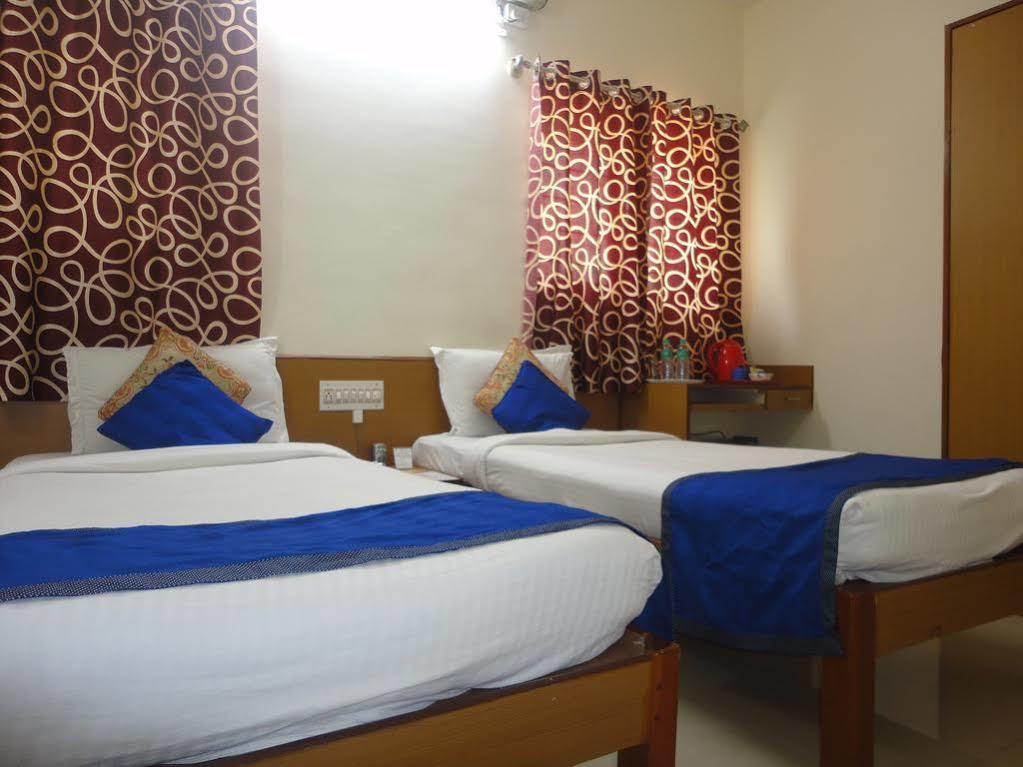 Arra Suites Kempegowda Airport Hotel Bangalore Exterior photo