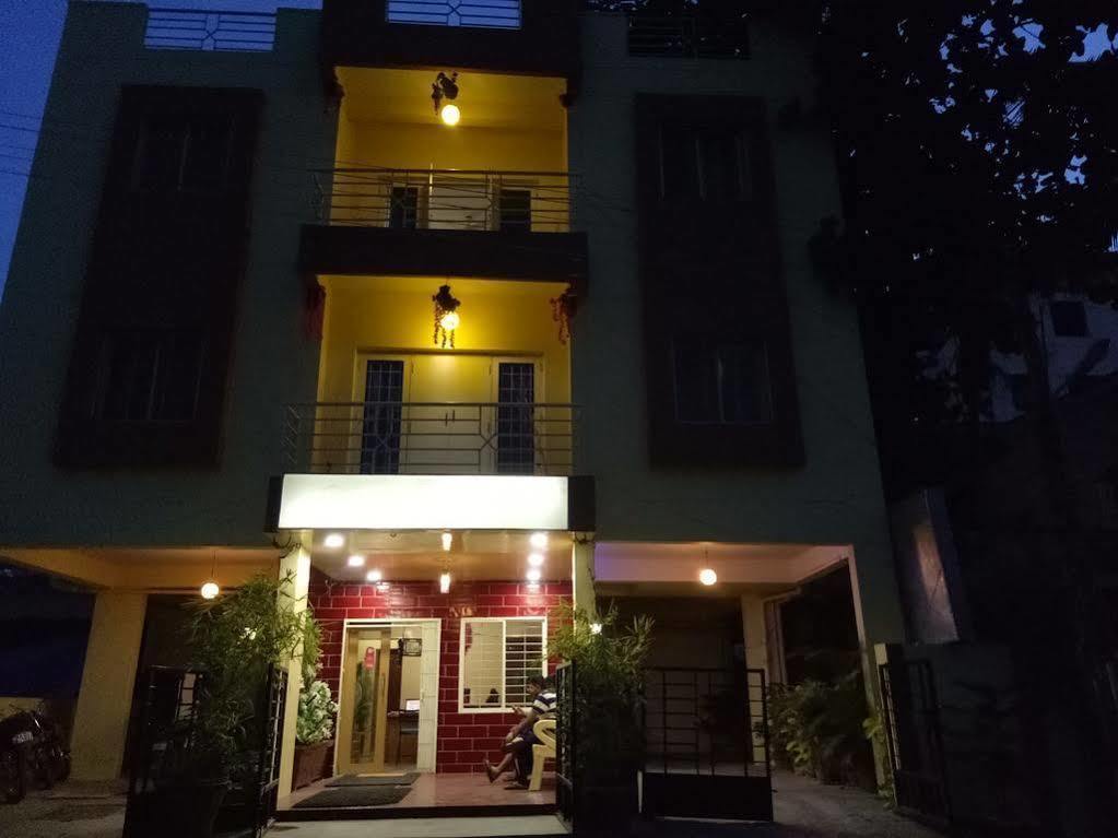 Arra Suites Kempegowda Airport Hotel Bangalore Exterior photo