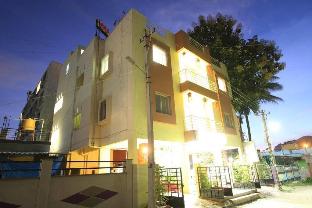 Arra Suites Kempegowda Airport Hotel Bangalore Exterior photo